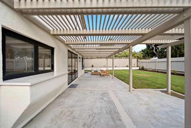 824 Glen Arbor, Encinitas, CA 92024