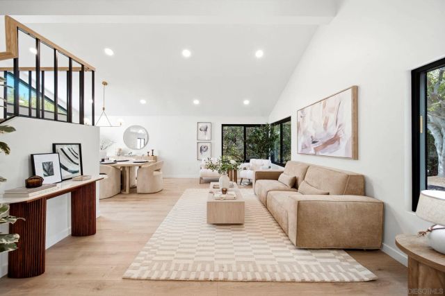 824 Glen Arbor, Encinitas, CA 92024