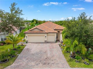 2792 Via Piazza LOOP, Fort Myers, FL 33905