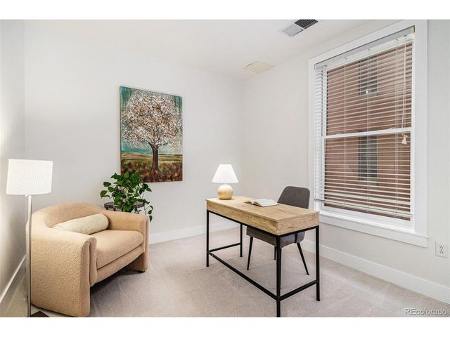 1630 N Clarkson St 504, Denver, CO 80218