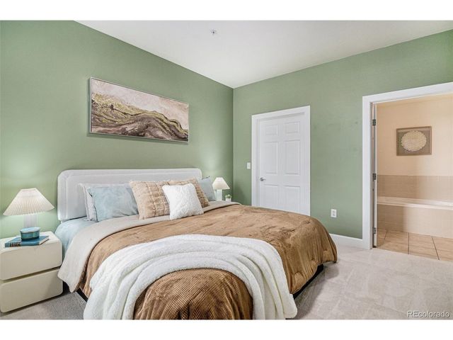 1630 N Clarkson St 504, Denver, CO 80218