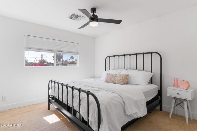 8602 E ROANOKE Avenue, Scottsdale, AZ 85257