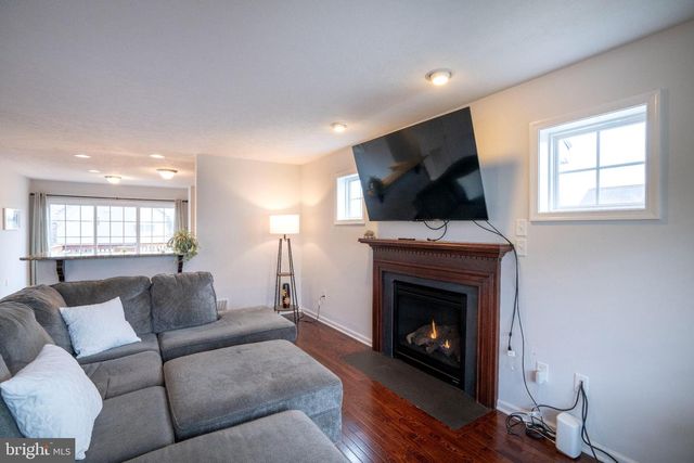 2414 PRAIRIE ROSE LN, State College, PA 16801