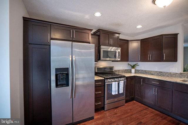 2414 PRAIRIE ROSE LN, State College, PA 16801