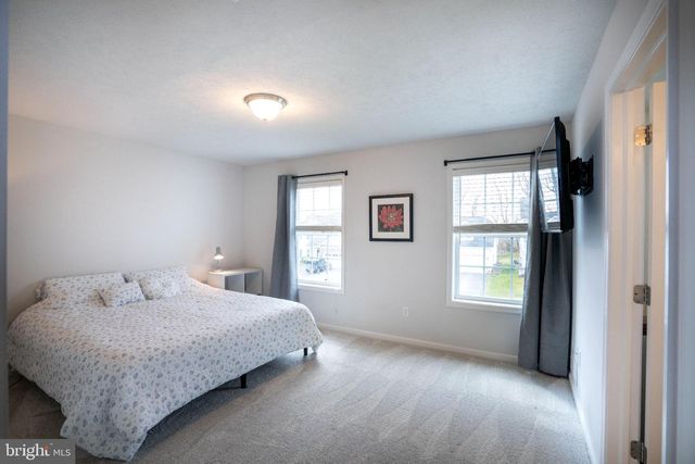 2414 PRAIRIE ROSE LN, State College, PA 16801