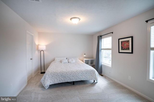 2414 PRAIRIE ROSE LN, State College, PA 16801