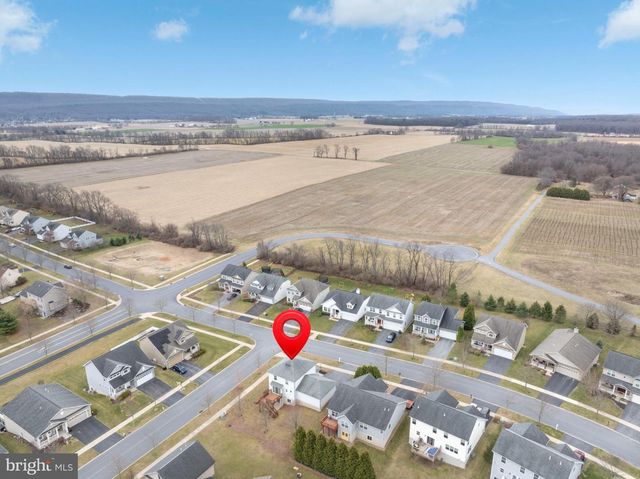 2414 PRAIRIE ROSE LN, State College, PA 16801