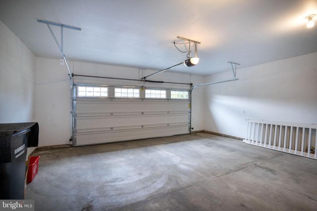 2414 PRAIRIE ROSE LN, State College, PA 16801