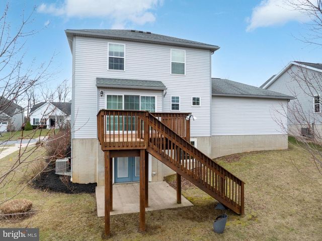 2414 PRAIRIE ROSE LN, State College, PA 16801