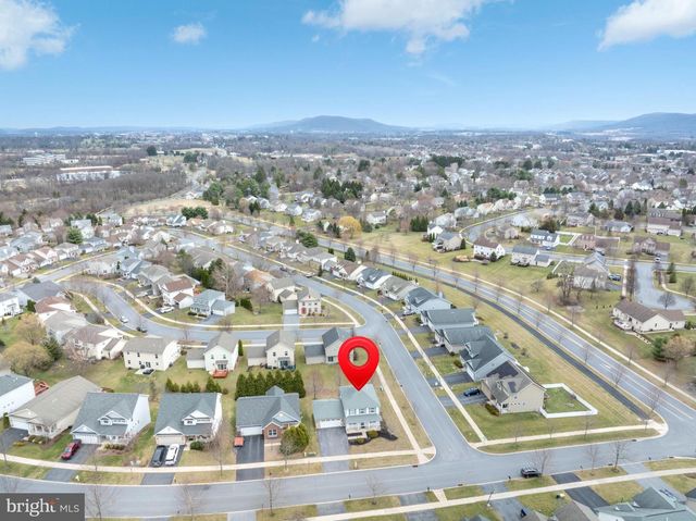 2414 PRAIRIE ROSE LN, State College, PA 16801