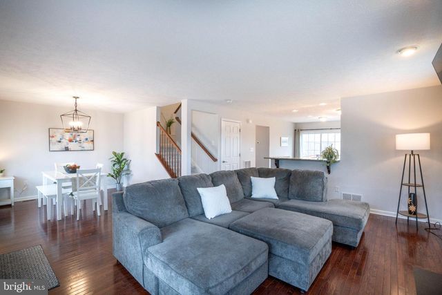 2414 PRAIRIE ROSE LN, State College, PA 16801