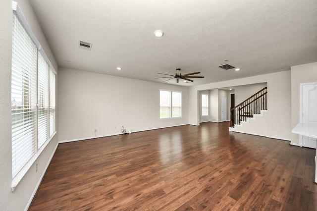 25106 Squire Knoll Street, Katy, TX 77493