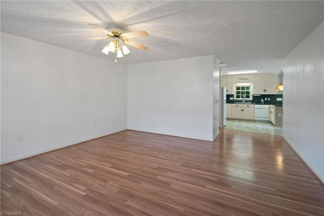 211 S Boyles Street, Pilot Mountain, NC 27041