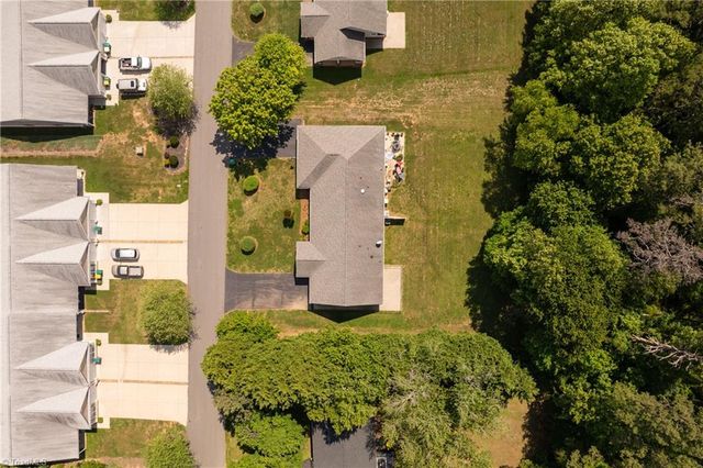 211 S Boyles Street, Pilot Mountain, NC 27041