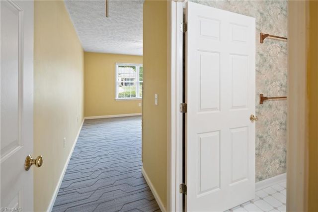 211 S Boyles Street, Pilot Mountain, NC 27041