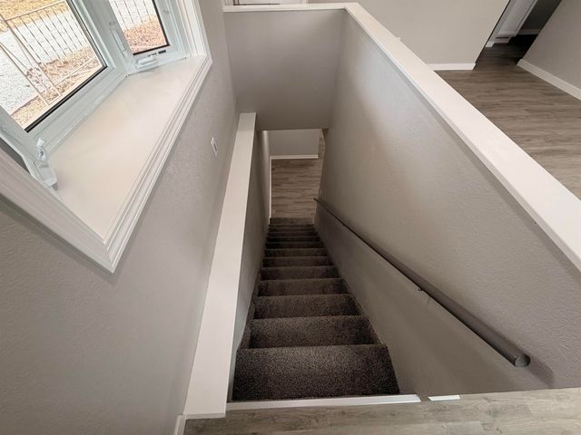 605 E 9th St, Harper, KS 67058