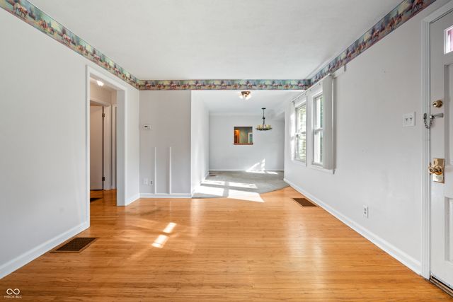 6528 Hillside Avenue, Indianapolis, IN 46220