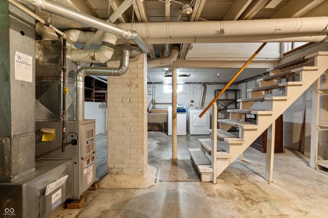 6528 Hillside Avenue, Indianapolis, IN 46220