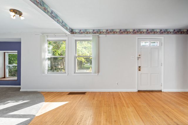 6528 Hillside Avenue, Indianapolis, IN 46220