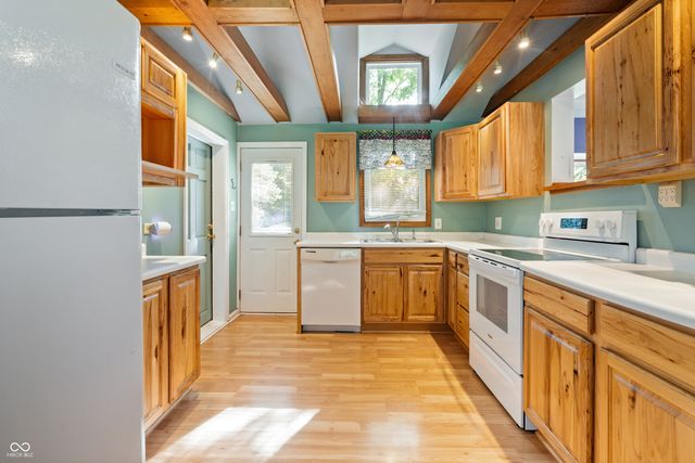 6528 Hillside Avenue, Indianapolis, IN 46220