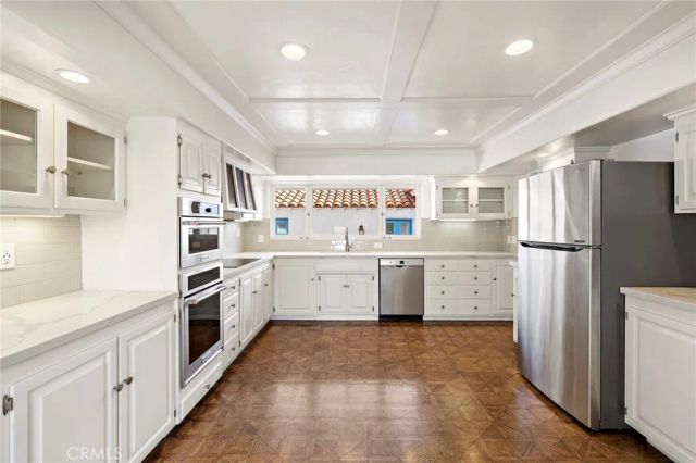 4 Camel Point Drive, Laguna Beach, CA 92651