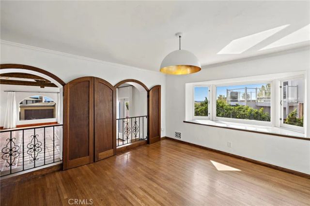 4 Camel Point Drive, Laguna Beach, CA 92651