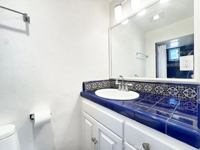 4 Camel Point Drive, Laguna Beach, CA 92651