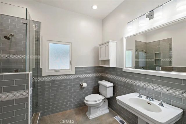 4 Camel Point Drive, Laguna Beach, CA 92651