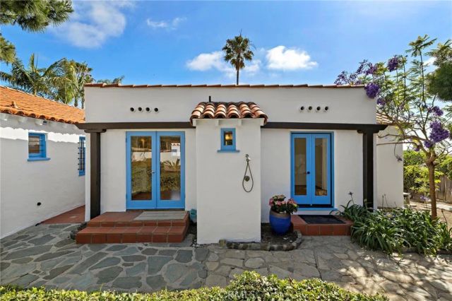 4 Camel Point Drive, Laguna Beach, CA 92651