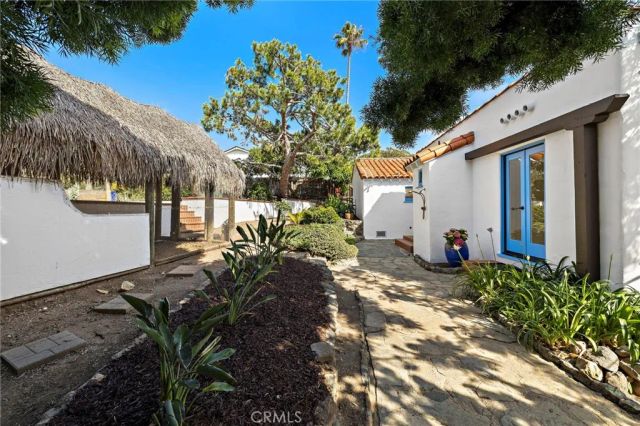 4 Camel Point Drive, Laguna Beach, CA 92651