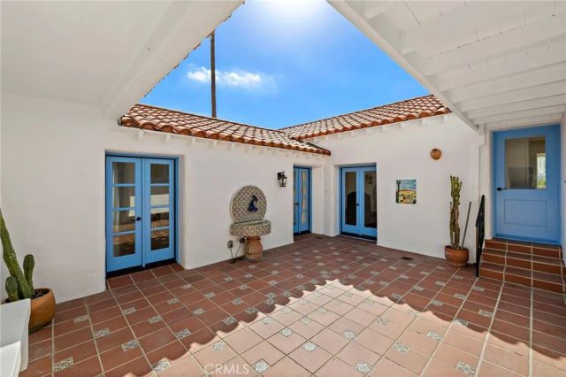 4 Camel Point Drive, Laguna Beach, CA 92651