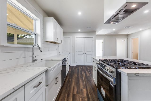 1410 Prichard Lane, Dallas, TX 75217