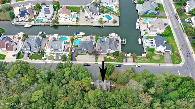7 Cedar Island Drive, Brick, NJ 08723