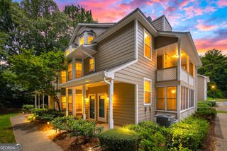 6483 Northridge Way, Morrow, GA 30260