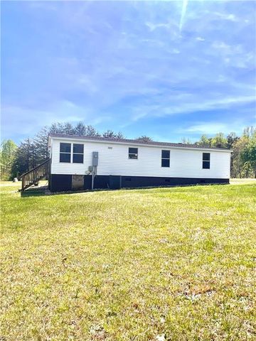 1044 Hodges Mill Road, Dobson, NC 27017