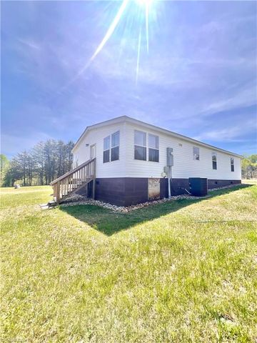 1044 Hodges Mill Road, Dobson, NC 27017