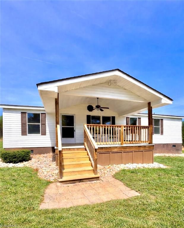1044 Hodges Mill Road, Dobson, NC 27017