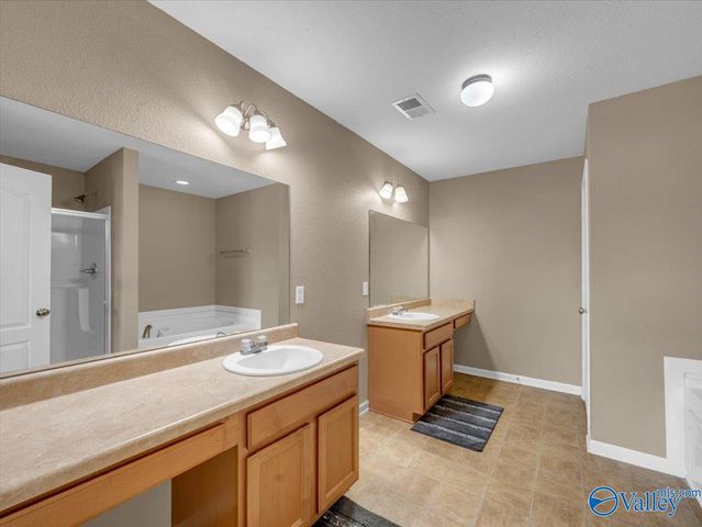 29865 Glenrose Way, Harvest, AL 35749