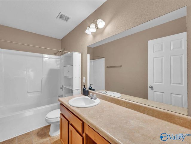 29865 Glenrose Way, Harvest, AL 35749