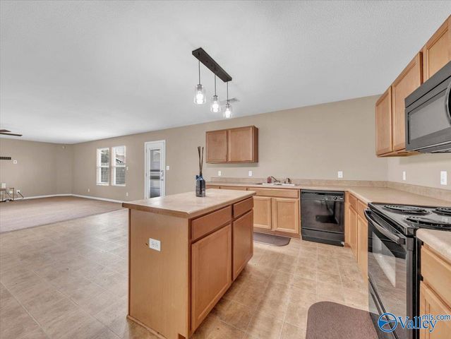 29865 Glenrose Way, Harvest, AL 35749