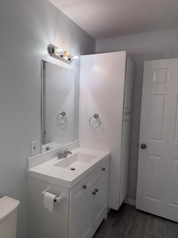 1501 WATERVIEW Circle, Palm Springs, FL 33461
