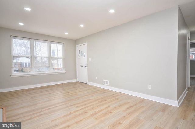 2110 ROLANDER ST, Hyattsville, MD 20783
