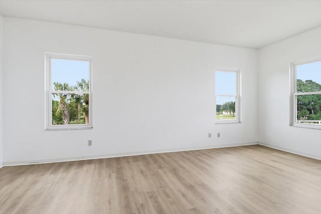 271 N HAMBLETONIAN DRIVE, Inverness, FL 34453