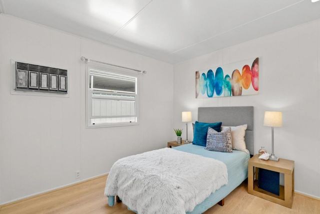 1555 Merrill Street, Santa Cruz, CA 95062