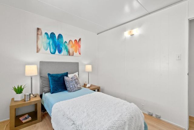 1555 Merrill Street, Santa Cruz, CA 95062