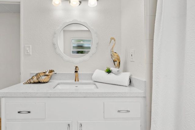 1555 Merrill Street, Santa Cruz, CA 95062