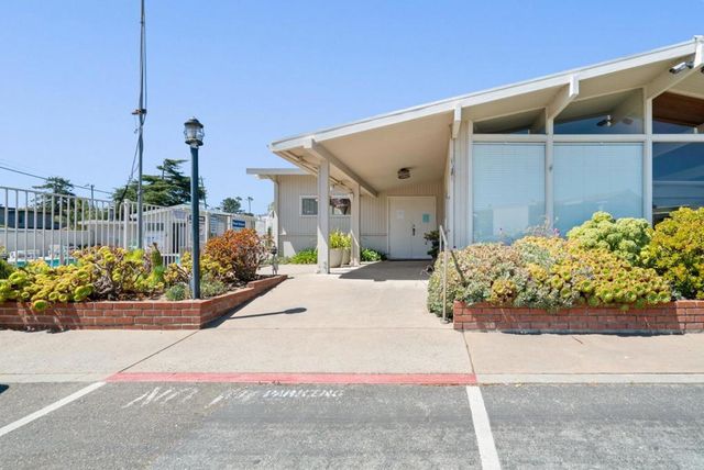 1555 Merrill Street, Santa Cruz, CA 95062