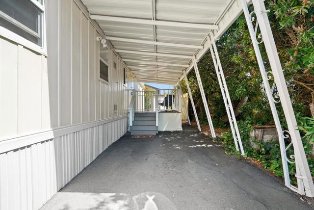 1555 Merrill Street, Santa Cruz, CA 95062