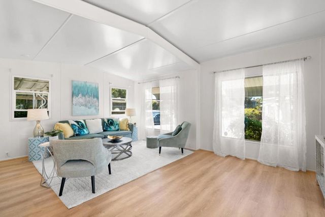 1555 Merrill Street, Santa Cruz, CA 95062