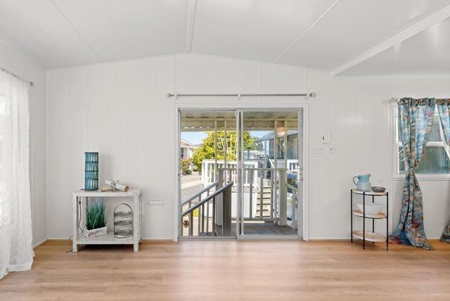 1555 Merrill Street, Santa Cruz, CA 95062